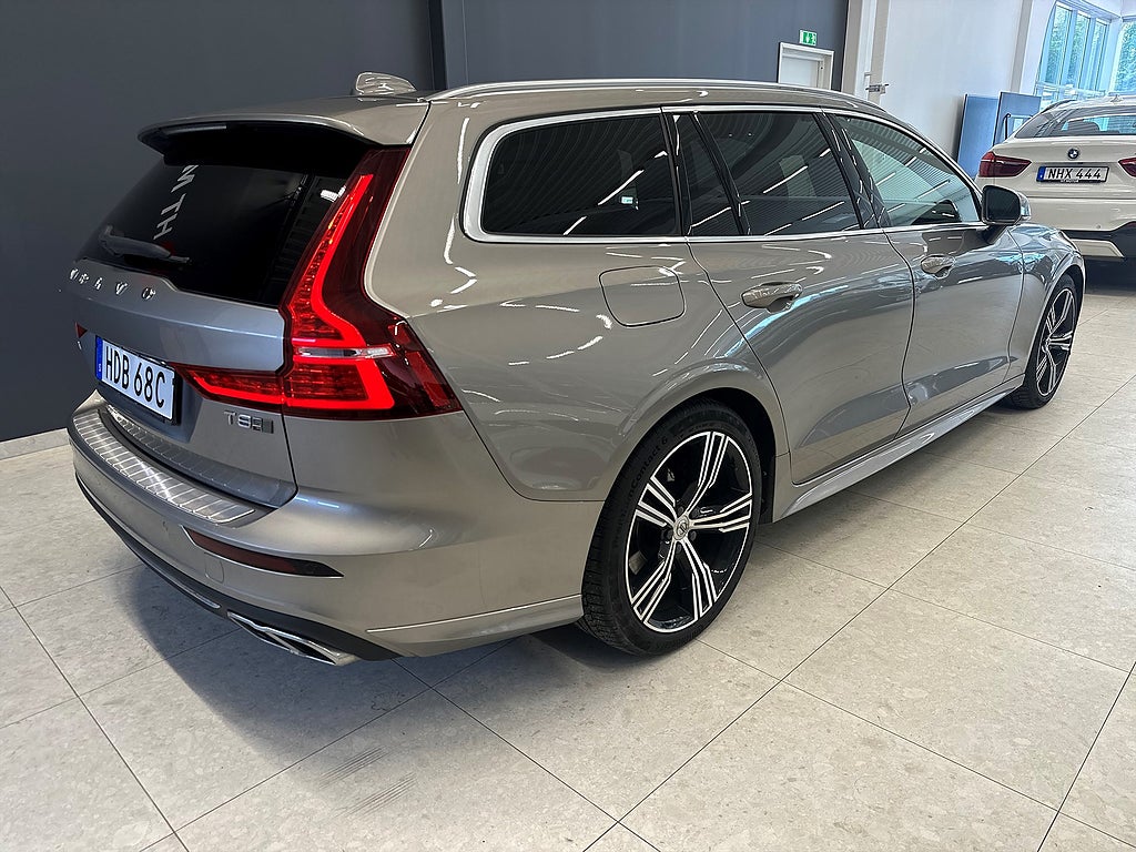 Volvo V60 T8 Twin Engine AWD/INSCRIPTION/360/DRAG/NAV/ORREFORS