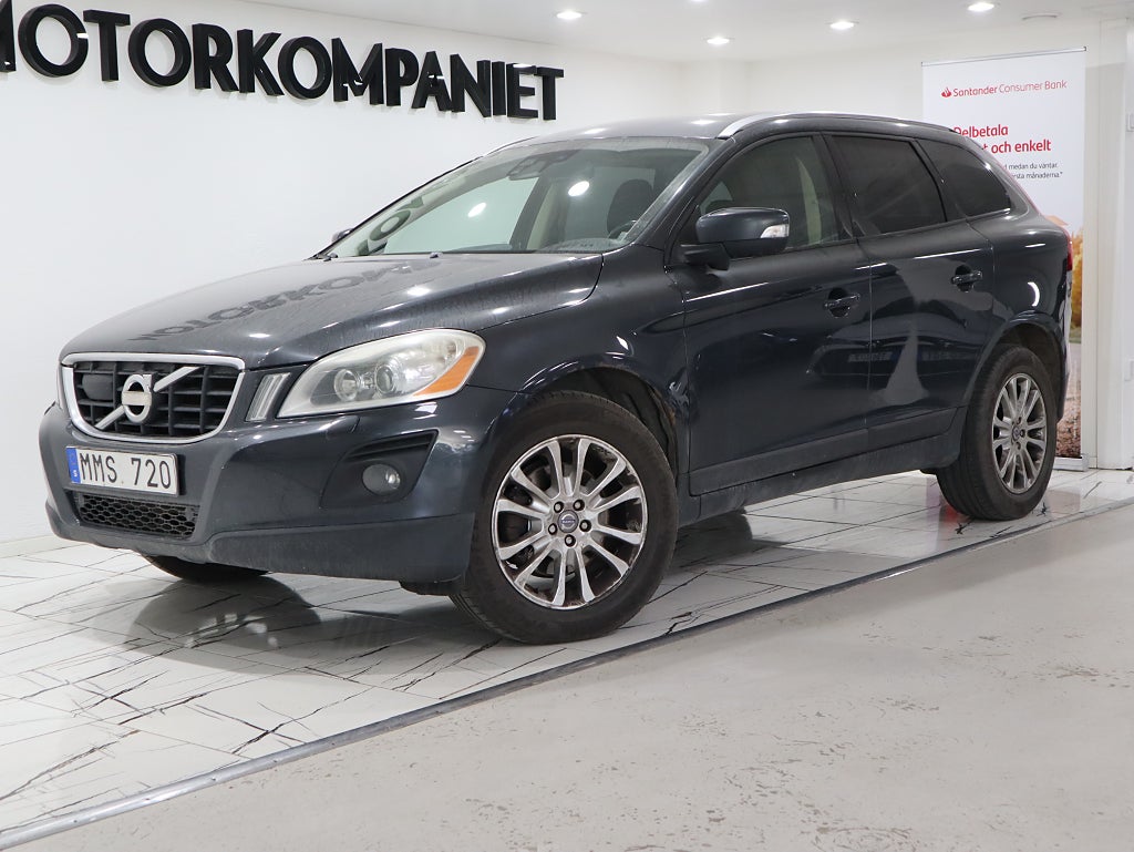 Volvo XC60 D5 AWD Summum Navi Dragkrok Värmare Kamrem Bytt