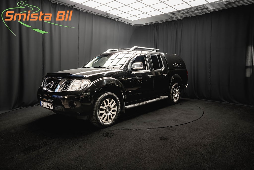 Nissan Navara 3.0 dCi V6 4x4 KÅPA PANO LÄDER MOMS M VÄRMARE DIFF BOSE 231hk