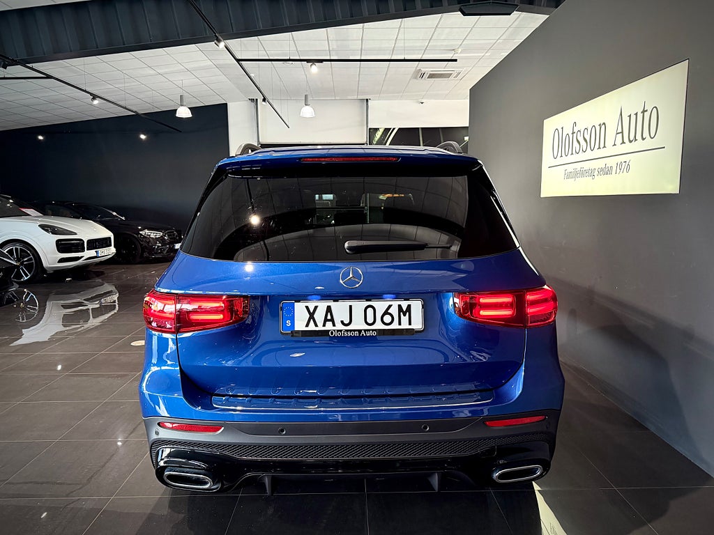 Mercedes-Benz GLB 200 AMG Premium 7 sits Värmare Glastak Drag - bild 24