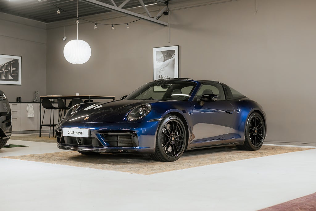 Porsche 911 992 Targa 4 GTS