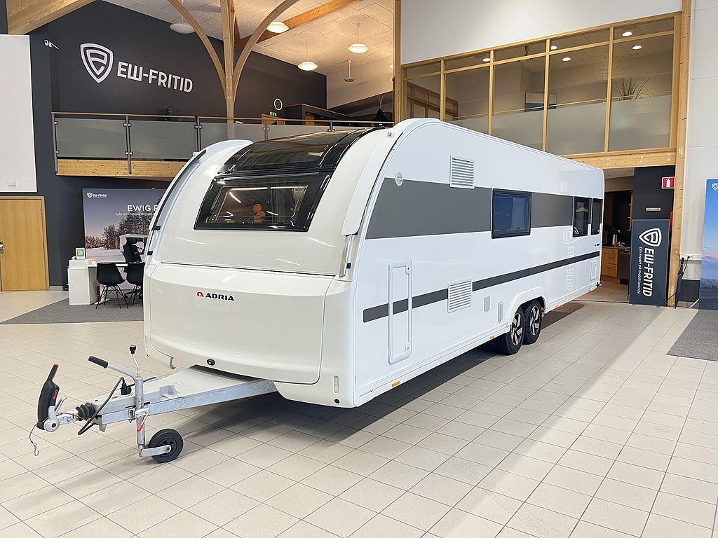 Adria ALPINA 753 HT (ALDE+AC+Mover+Frontkök+Ugn+Micro)