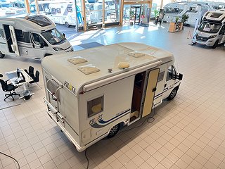 Husbil-halvintegrerad Pilote E FIRST 62 5 av 16