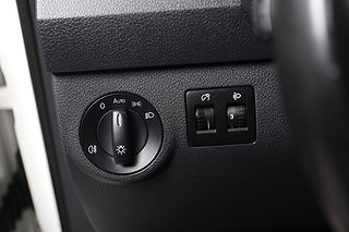 Transportbil - Skåp Volkswagen Caddy 8 av 17