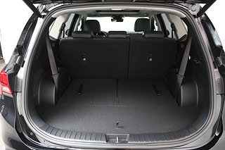 SUV Hyundai Santa Fe 11 av 27