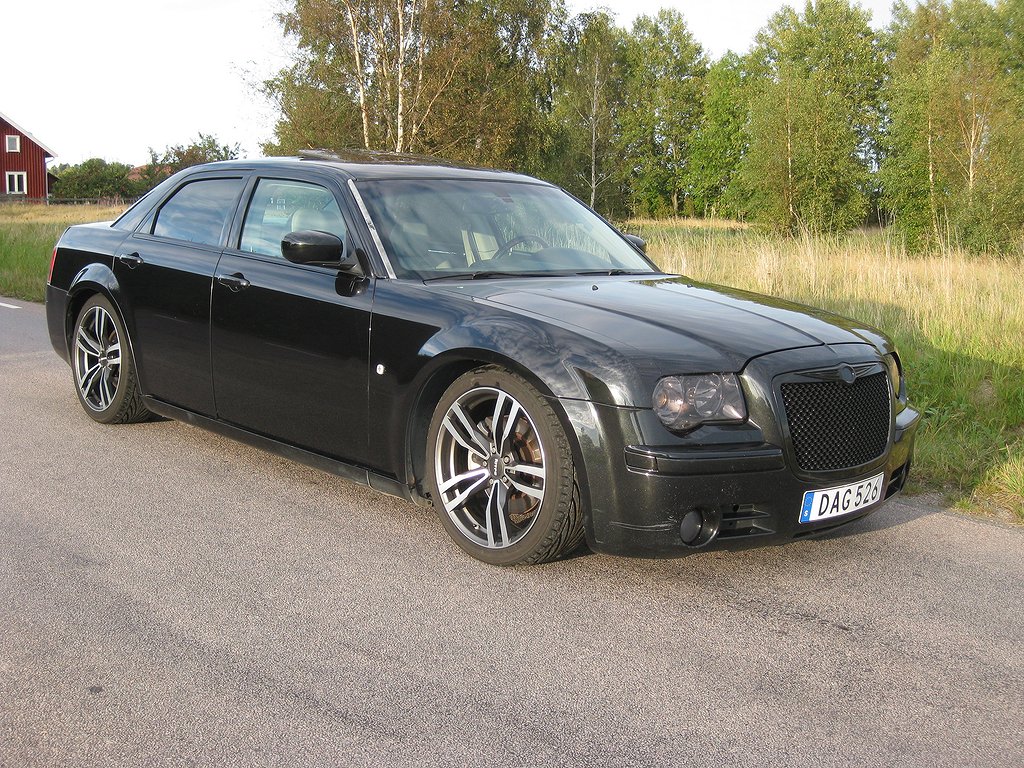 Chrysler 300C 6,1  V8 HEMI