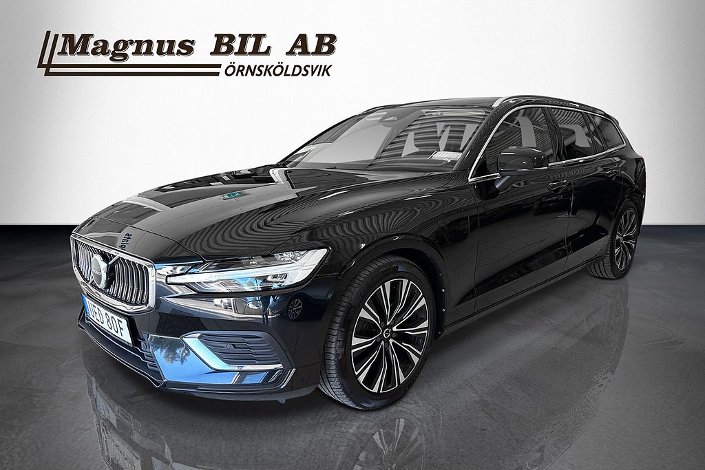 Volvo V60 Recharge T6 AWD Aut Core Edition Kamera Voc Värmare Dra 2024 till salu hos Magnus Bil