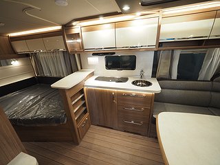 Husvagn, 2-axl Knaus Südwind 750 UFK Scandinavian Selection 4 av 17