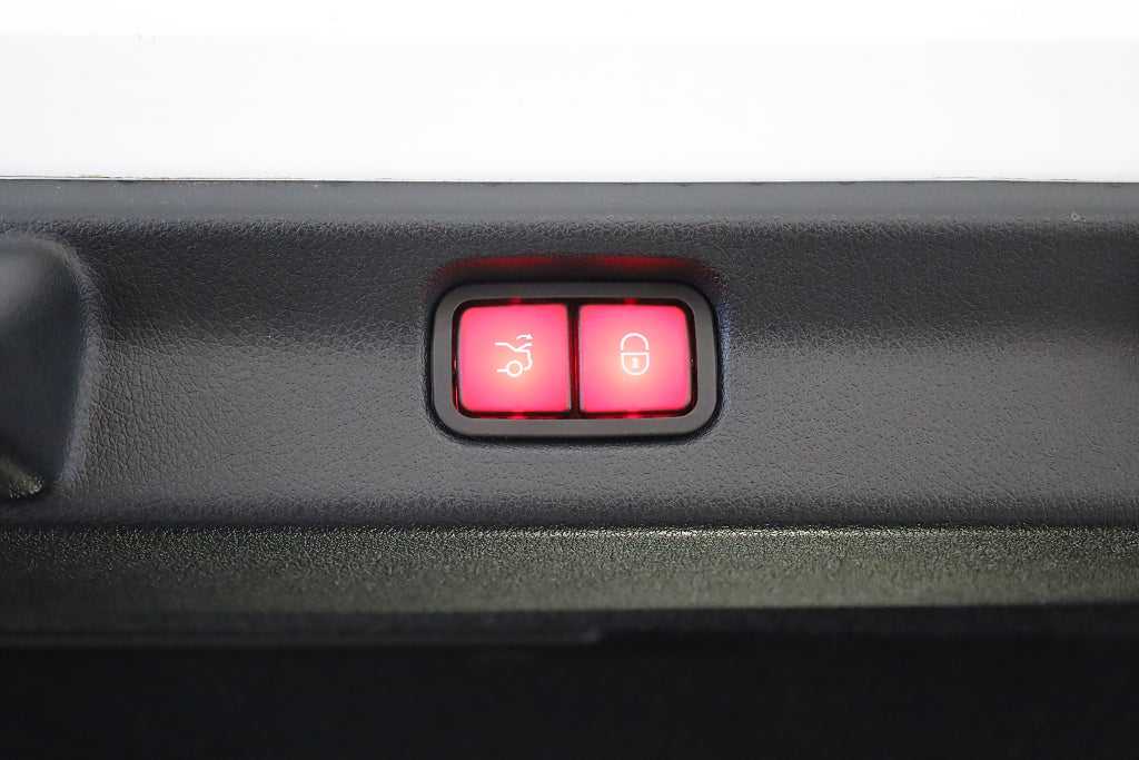 Mercedes-Benz EQE 300 89 kWh Electric Art Line  Navi Leasbar Kamera 2023