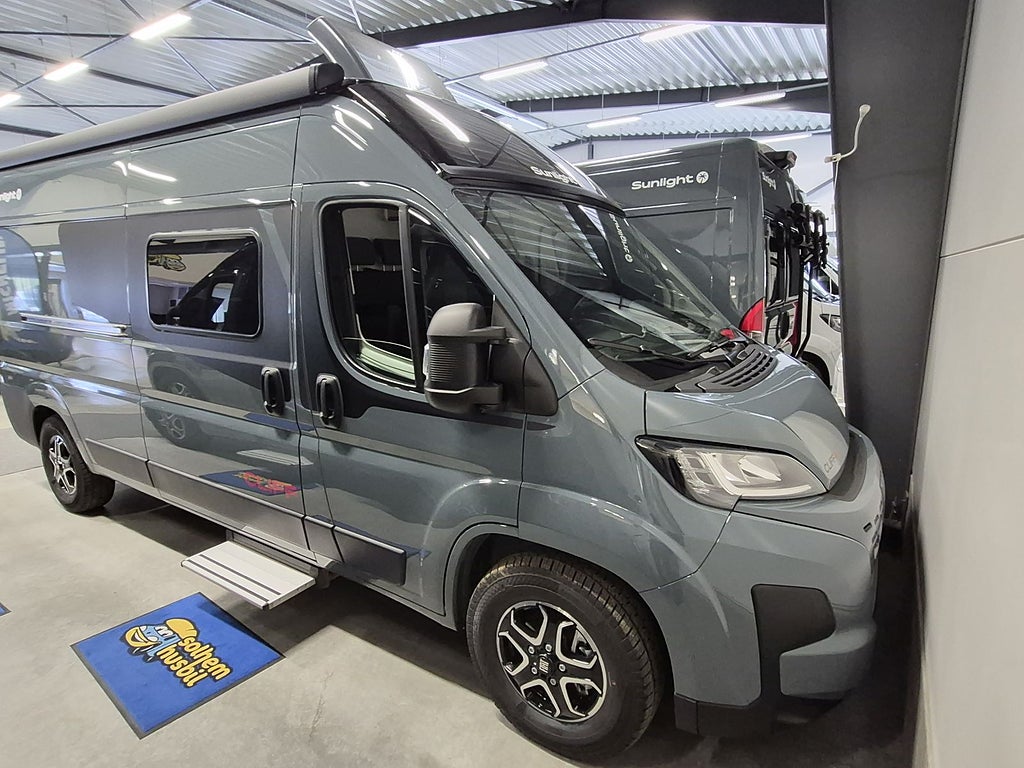 Sunlight Cliff X 600 adaptiv farthållare, aut, 140 hk, dieselvärme, skyli