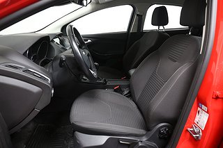 Halvkombi Ford Focus 9 av 20