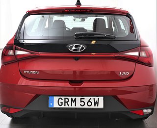 Halvkombi Hyundai i20 9 av 16