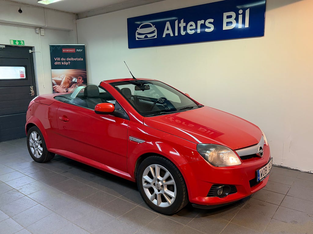 Opel Tigra 1.8  Cabriolet    (Fynda på billig  Sommar åk)