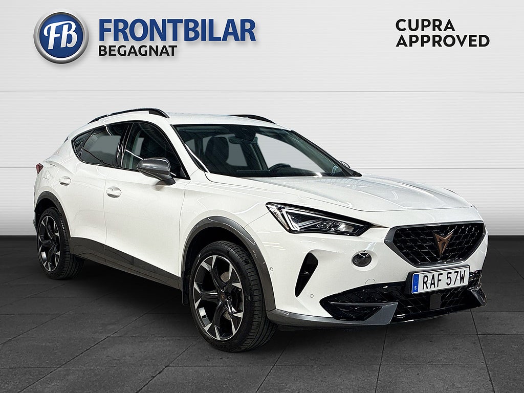 Cupra Formentor 1.5 TSI/B-kamera/adaptiv-fart/Dragkrok/Carplay/19"