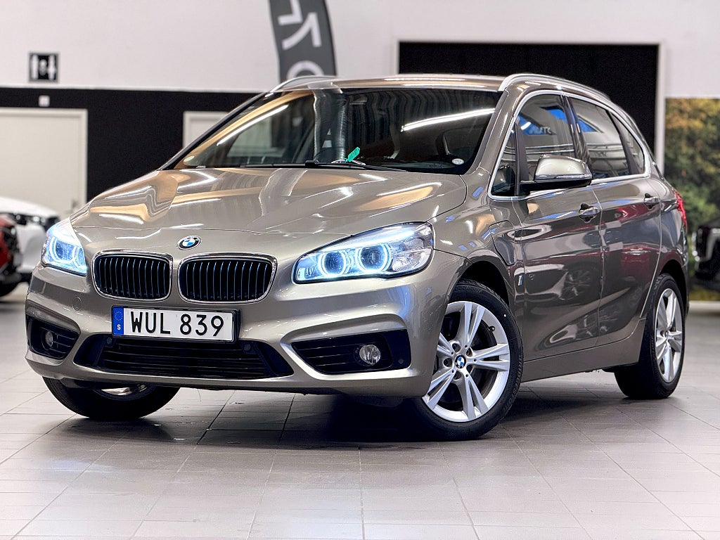 BMW 225xe Active Tourer / Sport line / Backkamera /