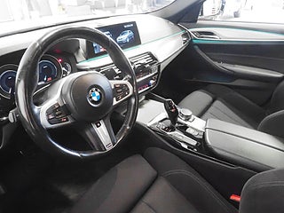 Sedan BMW 530e 14 av 19