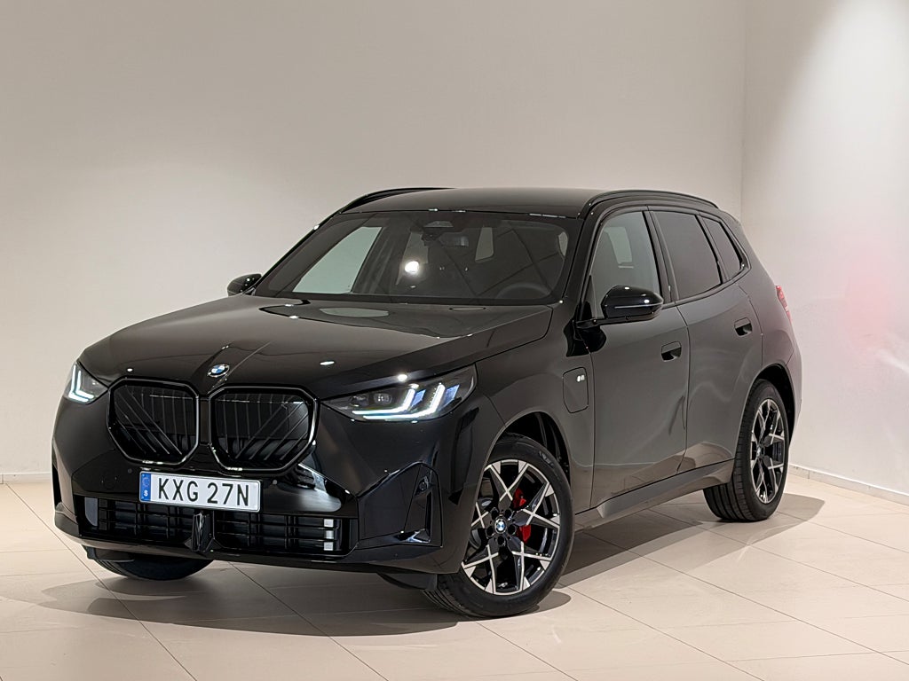 BMW X3 30e xDrive, M-Sport Pro,Adpt Fart,Drag,Värmare,Adpt LED