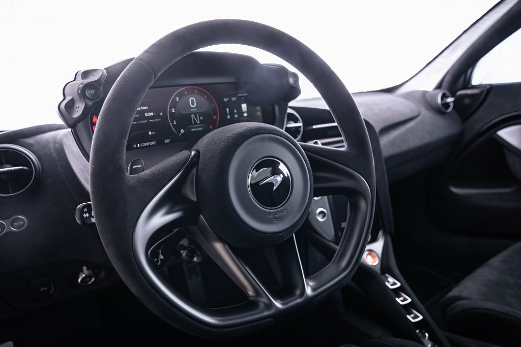 Gallery image 14 of 19