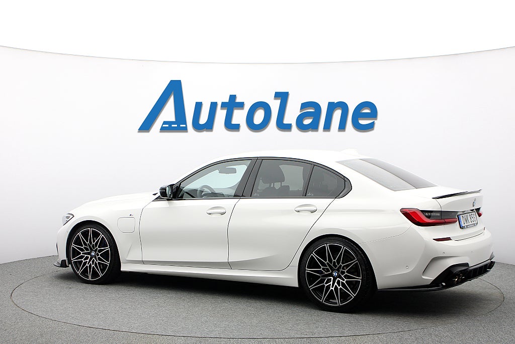 BMW 330e Sedan Steptronic M Sport, HK, 360°, Shadow Line, 292hk