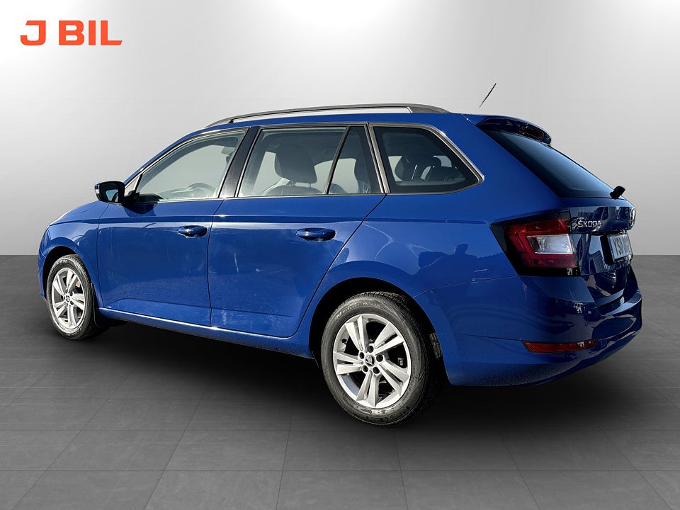 Bild på Skoda Fabia Kombi 1.0 TSI 110hk Aut BACKSENSORER