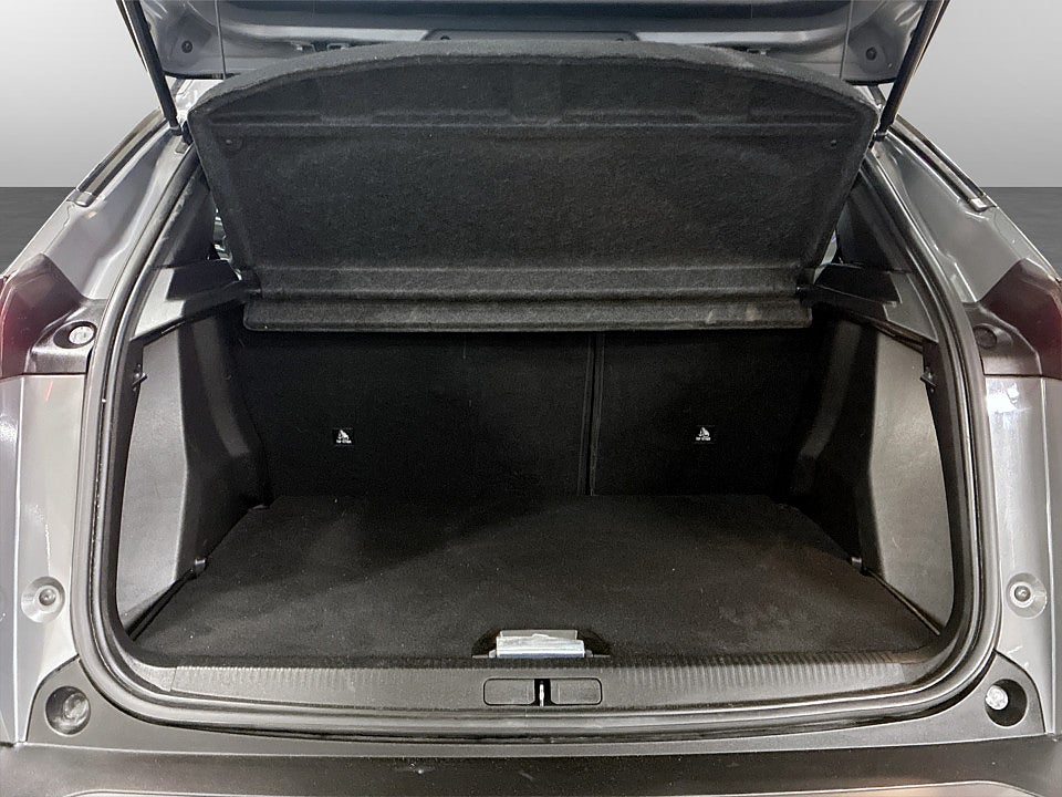 Bild på Peugeot 2008 GT 1.2 PT 130hk Aut B-KAMERA CARPLAY