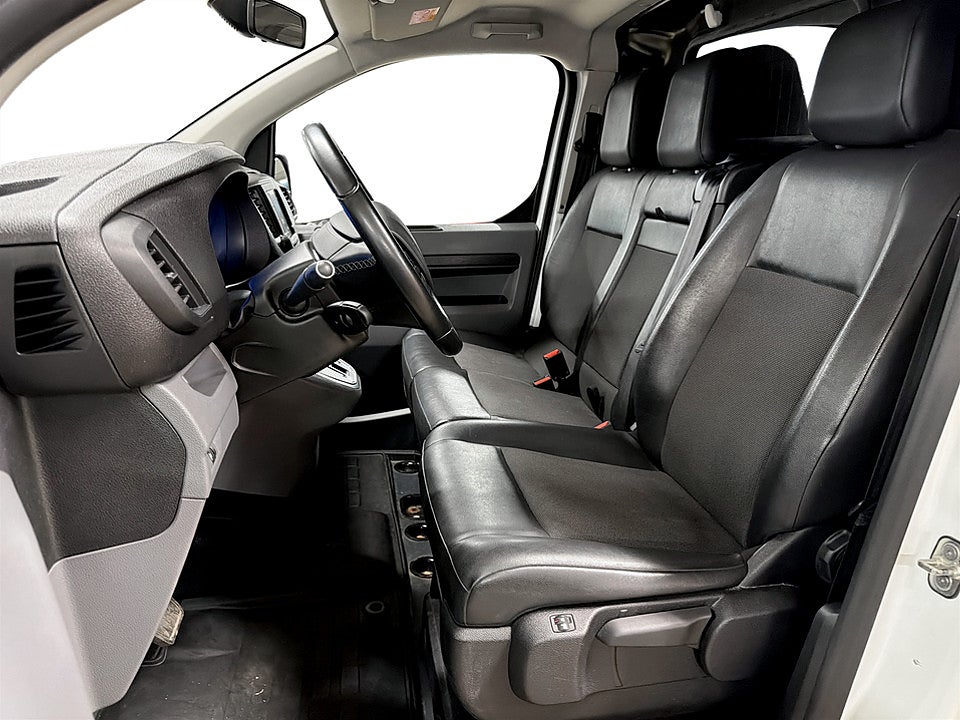 Bild på Peugeot e-Expert PRO 75 kWh 136hk Aut L3 BACKSENSORER