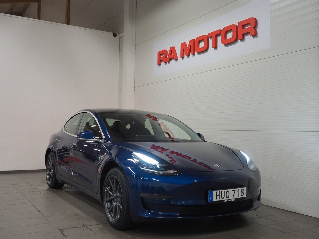 Tesla Model 3 Standard Range Plus 258HK | Drag | Pano |