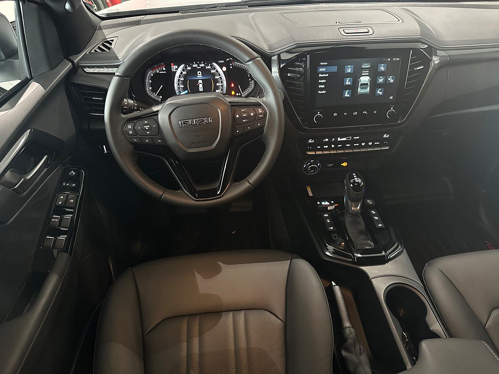 Isuzu D-Max XRX Crew Cab 2.2 4WD Nya motorn & vxl låda - bild 13