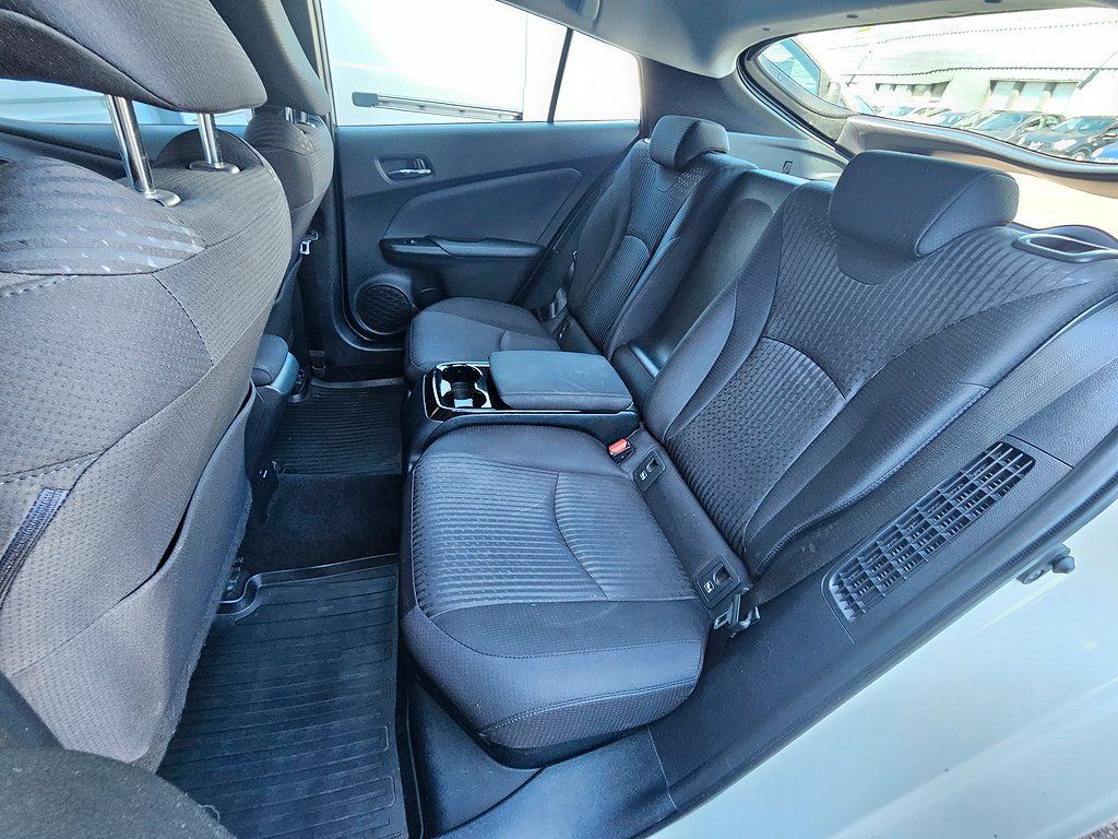 Toyota Prius Plug-in Hybrid 1.8 VVT-i Plug-in CVT, 123hk, 2019