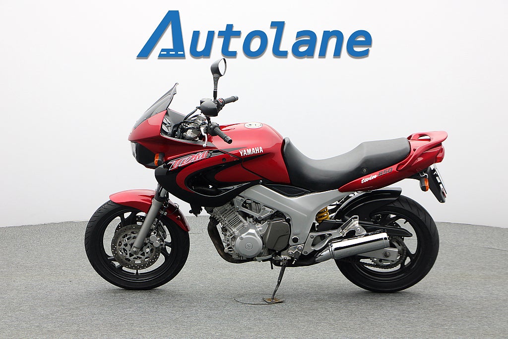Yamaha TDM 850 4TX *Nya Däck Nyservad