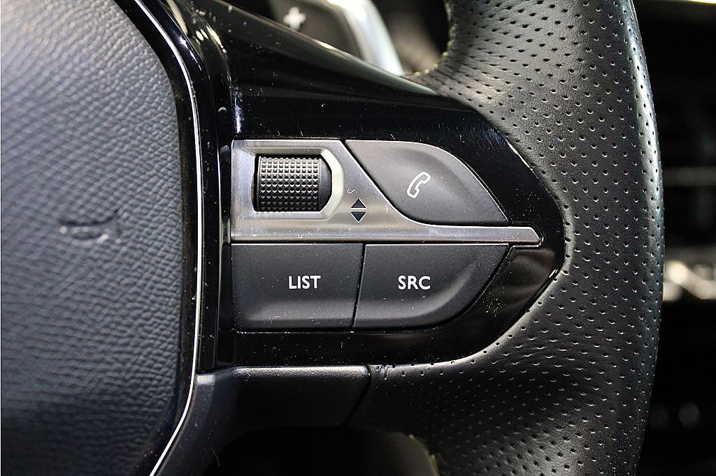 Bild på Peugeot 208 GT-Line 1.2 PT 130hk Aut - B-KAMERA, CAPRLAY