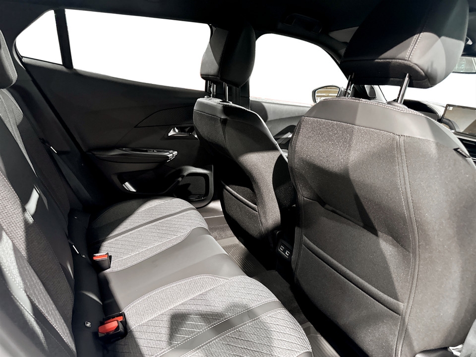 Peugeot 2008 Allure Hybrid 145hk Aut 2026, bild 6/10