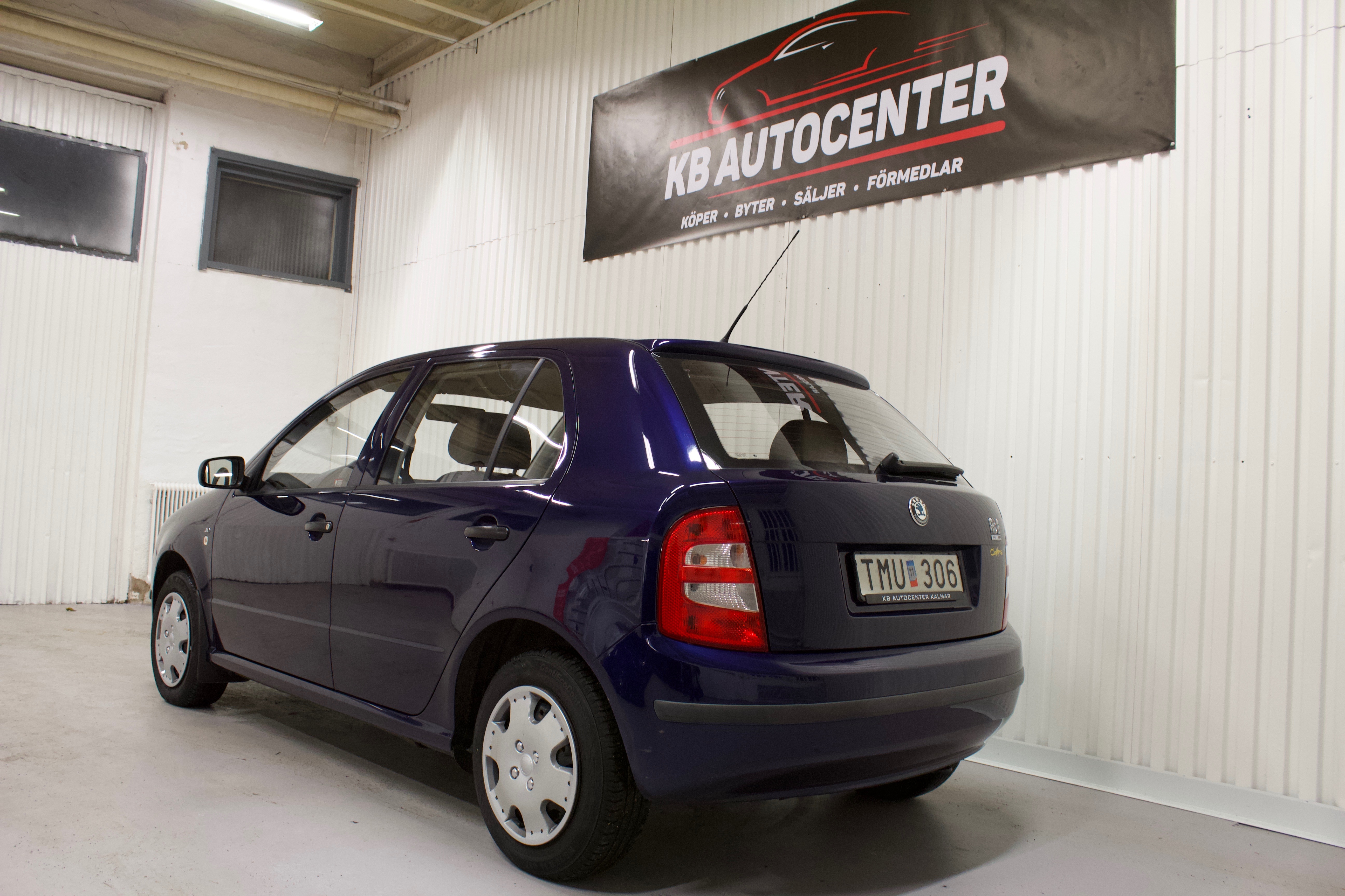 Skoda Fabia 1.4 MPI LÅGMIL 2002, kuva 4/47