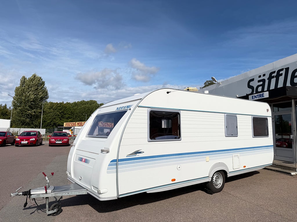 Adria Mobil 552 UL| Fukt Testad|Långbäddar|Fint skick!