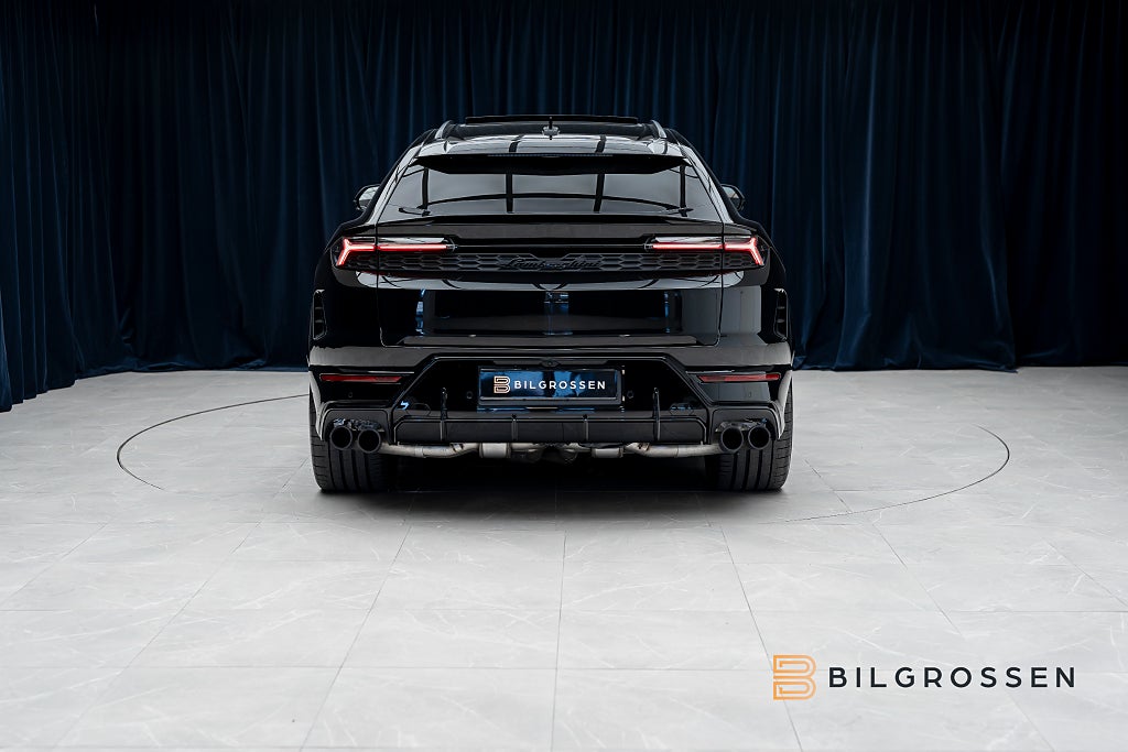 Lamborghini Urus SE Style-P Dark Adv 3D B&O Nero Helene 23” NY