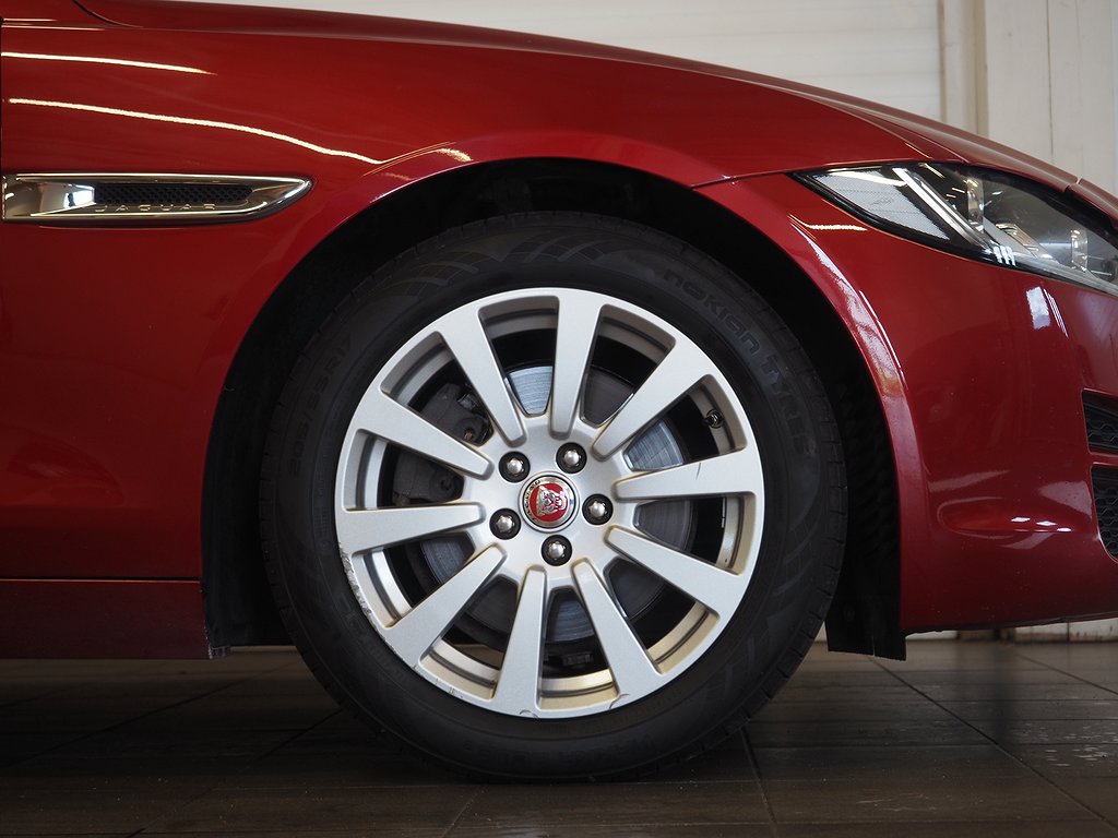Jaguar XE 20d 180hk Automat | Dieselvärmare | 2018