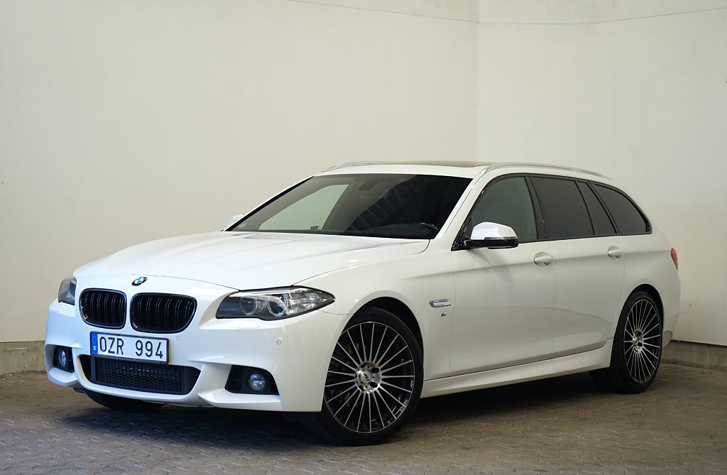 BMW 520d xDrive Touring Automat M Sport Panorama 184hk