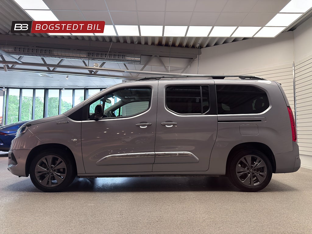 Toyota Proace City Verso Electric 136hk | 7-sits | Backkamera