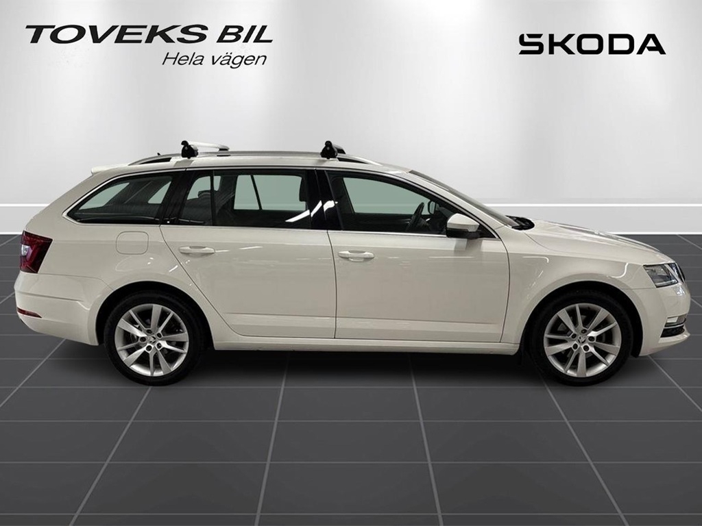 Skoda Octavia 2020, bild 2/10