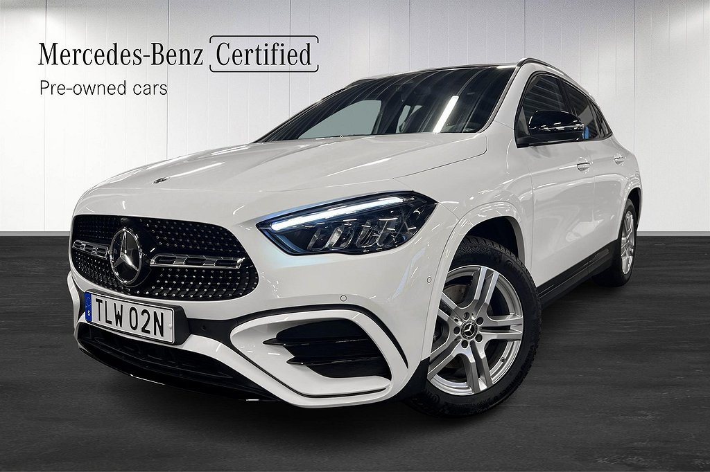 Mercedes-Benz GLA 250e AMG Panorama Nav Night Package