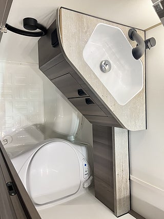 Husvagn-övrigt Kabe ESTATE 470 GLE 16 av 19