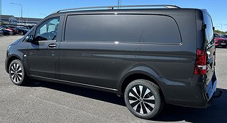 Transportbil - Skåp Mercedes-Benz Vito 15 av 15