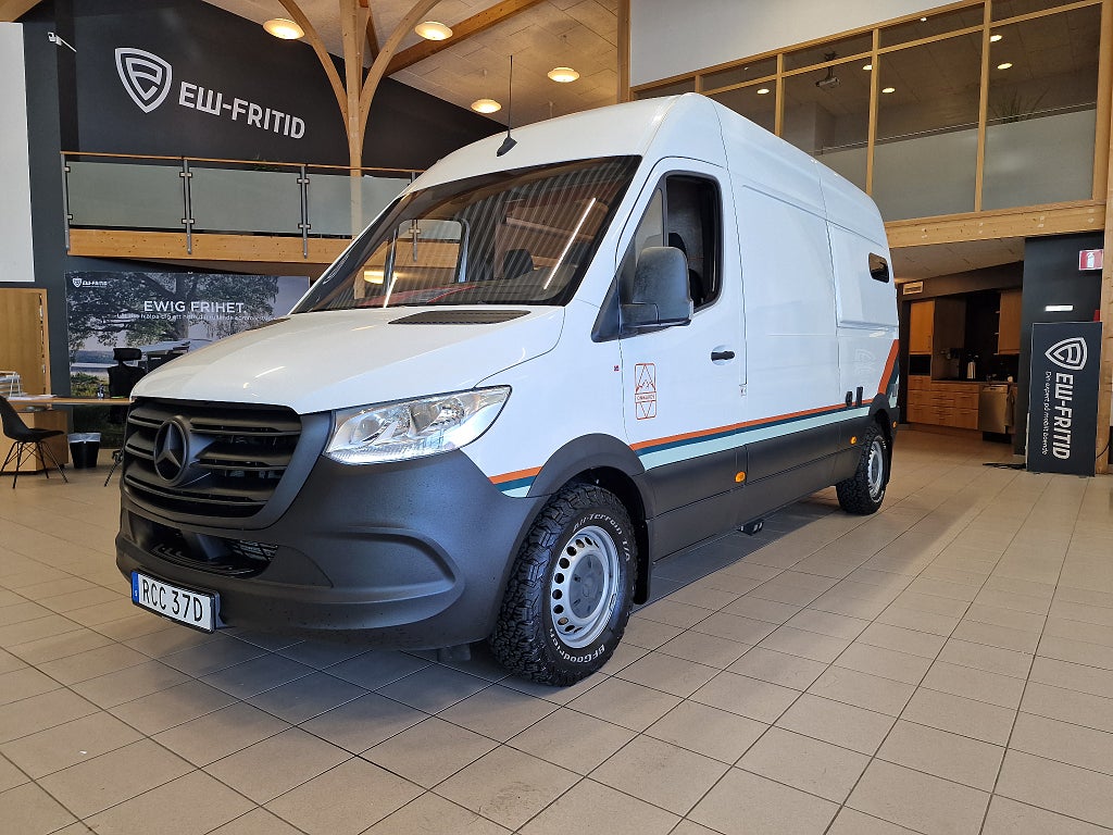 Mercedes-Benz ONWARDS (UNIK+Bkort+6m+Dusch+Litium)