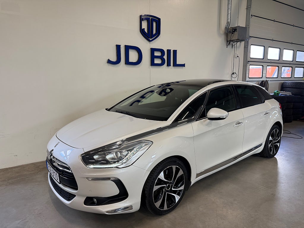 Citroën DS5 2.0 BlueHDi Drag Navi Bkamera Pano 180hk