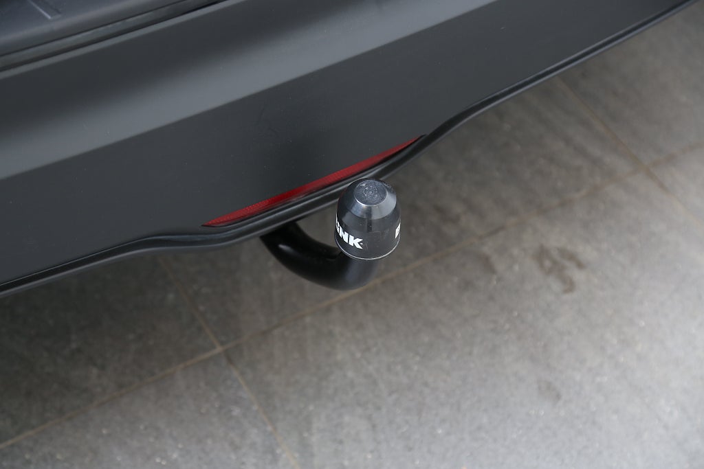 Toyota C-HR 1,2 Turbo AWD Executive Aut Kamera JBL Motorv Drag 2017