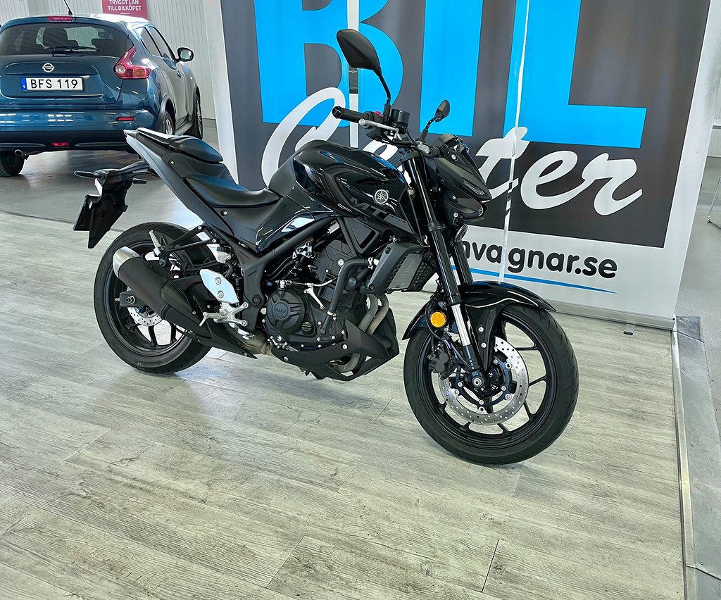 Yamaha Mt-03 