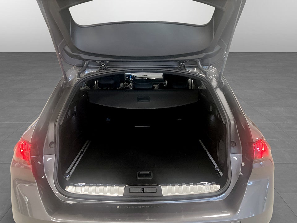 Bild på Peugeot 508 SW GT PHEV 225hk Aut B-KAMERA CARPLAY ELSTOL