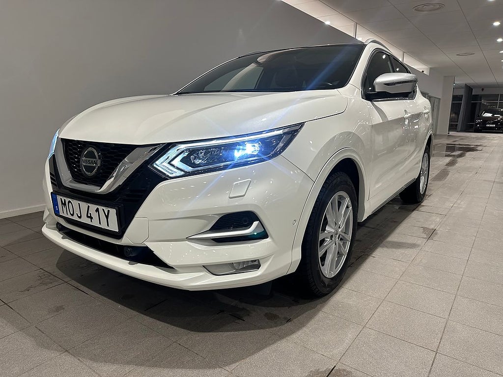 Nissan Qashqai 1.3 DIG-T Tekna Plus, panoramatak, 360 kam...