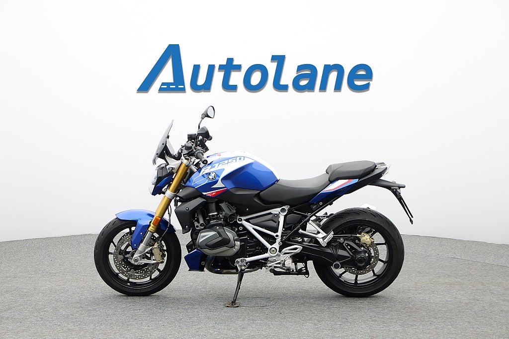 BMW R 1250 R* Alla BMW paket Quickshifter+ Körlägen Pro