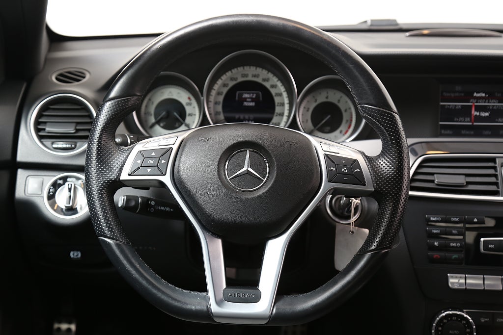 Mercedes-Benz C 180 Coupé 7G-Tronic Plus AMG Sport Navi 2013